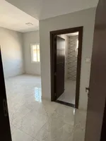 Two rooms and a hall, kindergarten 2, with a balcony, 3 bathrooms, the first resident : Image 2