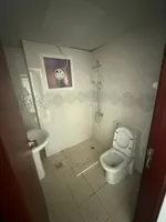 The building of the first resident has a room and a hall and two rooms and a hall in the Amira area : Image 6