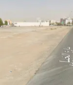 G+8 commercial land next to the Emirates markets opposite the popular Muaither coffee : Image 6