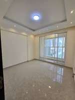 غرفه وصاله مع باركن فري وشهر مجاني بسعر 32 الف علي 6 شيكاات : Image 1