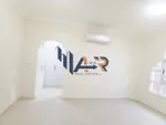 Villa is available for rent in Al Mushrif - independent - yard - special price : Image 3