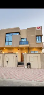 للبيع فيلا ف الزاهيه🏡  5 غرف ماستر ⭐ 7 حمامات ⭐ غرفه خادمه ⭐ صاله وسيعه ومجلس ⭐  مساحة الأرض 3800 قدم مساحة البناء 3600 قدم   عمر الفيلا 3 سنوات   مطلوب 1800000 دهم   شامل توصيل الماء والكهرباء بالاضافه الي مكيفات داخل المنزل   رقم التواصل 0569331356 : Image 1