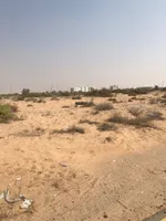 🏡 Land for sale in Basateen Al Zubair - a very special location! And the price of a screenshot 🌳📍 : Image 1