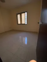 غرفتين وصاله مع بلكونه مع  2 حمام النعيميه 1 مقابل جسر غلفا : Image 7