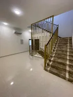 Villa for annual rent in Al Bateen, Al Ain : Image 4