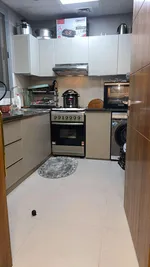 غرفة وصالة اعادة بيع النعيمية تاور سي بمقدم بسيط : Image 4