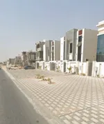 فرصة نادرة للإستثمار وامتلاك ارض تجارية بموقع مميز علي الشارع العام بعجمان : Image 3