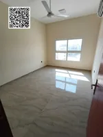 Apartment for annual rent in Jurf 3 : Image 5