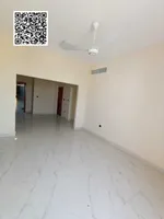 Apartment for annual rent in Jurf 3 : Image 6
