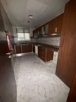 غرفه وصاله مع بلكونه 2 حمام مع الفرش بالجرف 2 : Image 7