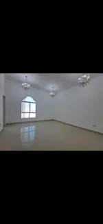 Apartment for rent, a room and a hall with a regular balcony : Image 8