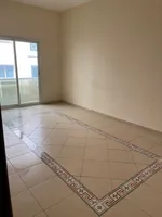 شقه غرفه وحمام بلكونه صاله منفصله مساحه كبيره العنوان النعيمية في عجمان///A one-bedroom apartment with a bathroom, a balcony, a separate living room, and a large area. Located in Al Nuaimiya, Ajman, : Image 2