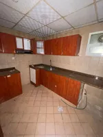 شقه غرفه وحمام بلكونه صاله منفصله مساحه كبيره العنوان النعيمية في عجمان///A one-bedroom apartment with a bathroom, a balcony, a separate living room, and a large area. Located in Al Nuaimiya, Ajman, : Image 5