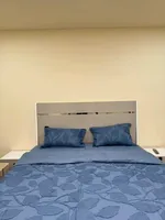 For rent studios and VIP furnished apartments within the villa of the first resident in Zakher area near Lulu Hypermarket : Image 1