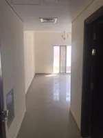 For Rent Apartment in Al Qulayaah, Sharjah : Image 7