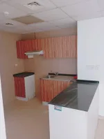 غرف و صاله اطلاله مفتوحه علي الشيخ خليفه : Image 1