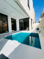 Villa for Sale in Al Bahia

Spacious villa featuring 4 master bedrooms a large hall majlis two kitchens with dining area : Image 4