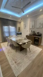 🏡 فيلا سكني استثماري زاوية للبيع في الروضة 3 عجمان | مقابل مركز عجمان الصحي | مسبح خاص | شارعان قار : Image 7