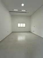 For Rent Apartment in Madinat Al Riyad, Abu Dhabi : Image 4