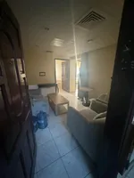 شقة للإيجار في بوطينة, الشارقة : Image 3