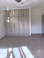 🏢 مكتب مميز للإيجار السنوي – إطلالة بحرية مباشرة في المجاز1 _ الشارقة 🌊 : Image 1