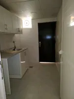 شقة للإيجار في الروضة 2, عجمان : Image 2