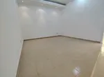 شقة للإيجار في مدينة خليفة, ابوظبي : Image 1
