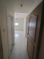 Two rooms and a hall : Image 2