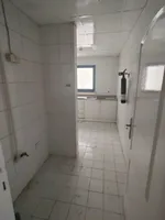 Two rooms and a hall : Image 3