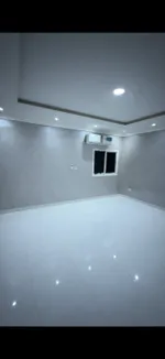 غرفة وصالة ضمن فيلا مساحات كبيرة : Image 2