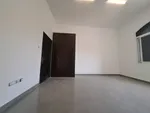 شقة للإيجار في مدينة شخبوط, ابوظبي : Image 2