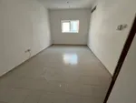 For Rent Apartment in Al Qulayaah, Sharjah : Image 5