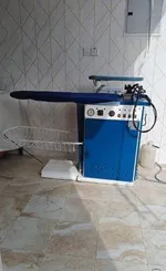 فرصه مميزة لامتلاك  مغسلة  ملابس جاهزة للاستثمار في موقع مميز : Image 5