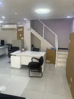 🏢 مكتب للبيع – عجمان / الروضة 2 📍 الموقع: شارع الشيخ عمار – موقع مميز  ✨ مواصفات المكتب:  المساحة: 800 قدم² (أرضي + ميزانين)  مجهز بالكامل:  8 مكاتب  خزائن ملفات  4 مكيفات  كاميرات مراقبة  خدمة إنترنت  غرفة خاصة بالمدير  استقبال للعملاء  عقد إيجار سن : Image 5