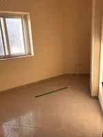 For Rent Apartment in Bu Tina, Sharjah : Image 2