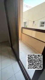 استديو مطبخ شبه منفصل  مساحه واسعه ببلكونه علي الكورنيش  في عجمان للايجار السنوي studio apartment with a balcony overlooking the Ajman Corniche, available for annual rent. : Image 2