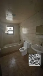 استديو مطبخ شبه منفصل  مساحه واسعه ببلكونه علي الكورنيش  في عجمان للايجار السنوي studio apartment with a balcony overlooking the Ajman Corniche, available for annual rent. : Image 4