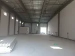 A huge warehouse and a unique opportunity for large activities at an affordable price and a great location : Image 5