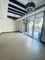 Villa for rent in Al Raffa directly opposite Sharjah Corniche, first row : Image 4