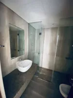 Villa for rent in Al Raffa directly opposite Sharjah Corniche, first row : Image 8