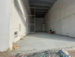 A unique opportunity for investors looking for warehouses suitable for all activities, even the garage : Image 2