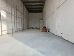 A unique opportunity for investors looking for warehouses suitable for all activities, even the garage : Image 3