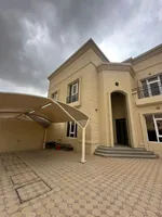 For Rent Villa in Hoshi, Sharjah : Image 4
