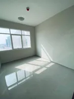 Two bedroom apartment with 2 bathrooms with two parkings : Image 5