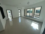Downtown 2BR Apartment | Large Layout | Vacant | 29 Boulevard : Image 2