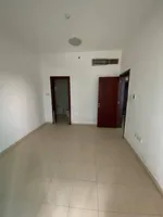 فرصتك لتملك الحر بعجمان عرغرفه وصاله 2 حمام مع بلكونه ابراج السيتى تاور : Image 2