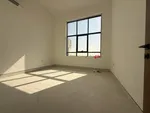 شقة للإيجار في الشامخة, ابوظبي : Image 1