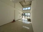 🔑 For annual rent - a great shop 📍 Ajman - Al Jerf Industrial 2 : Image 4