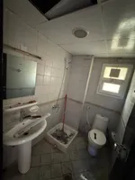 🏠 Spacious studio with parking for annual rent in Al Qulayaa _ Sharjah 🏠 : Image 4