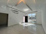 شقه 2غرفه وصاله 2حمام مع حوش خاص : Image 3